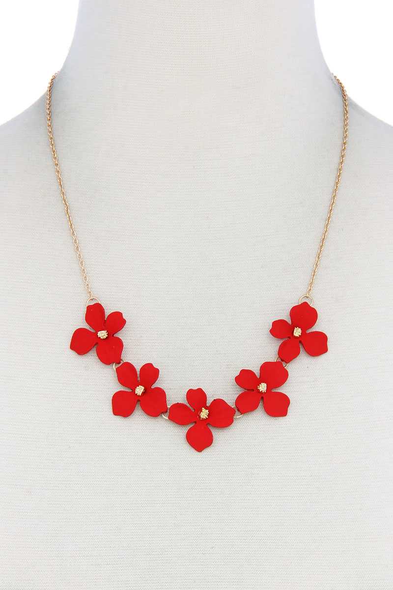 Collier de fleurs