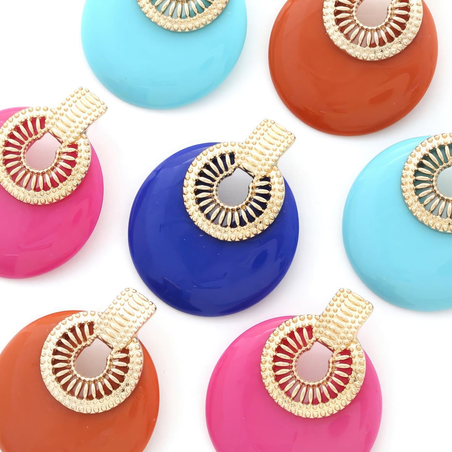 Boucle d'oreille ronde en métal