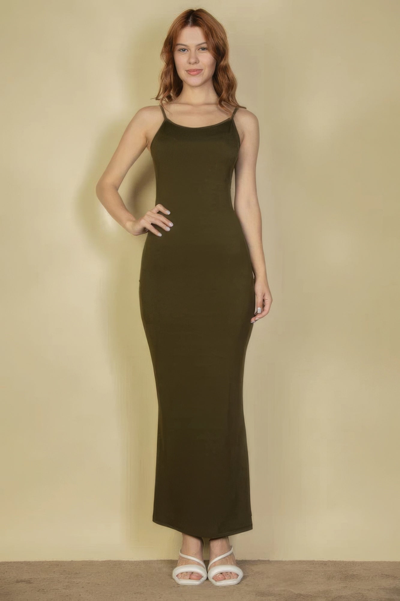 Robe longue caraco à ourlet sirène côtelé