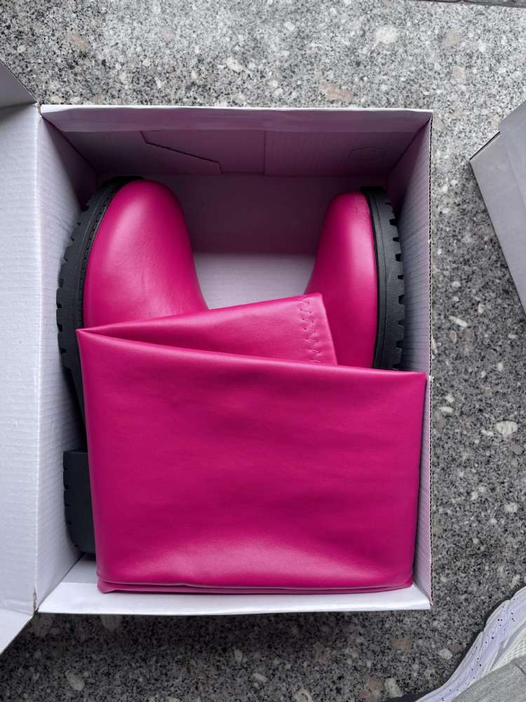 https://imgs3.wholesale7.net/jxc/images/202412/09/goods_img/_P_20241209093208409_445.jpeg