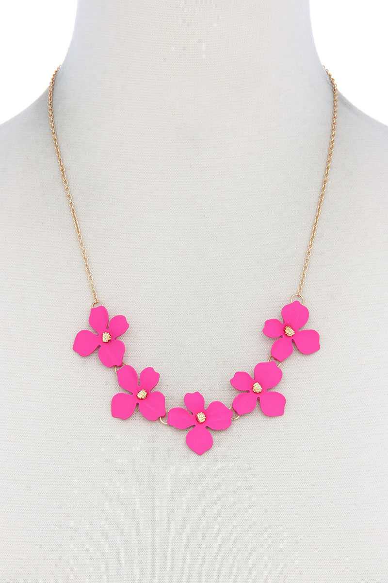 Collier de fleurs