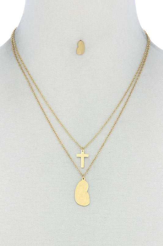 Conjunto elegante de collar y aretes con cruz y María de doble capa