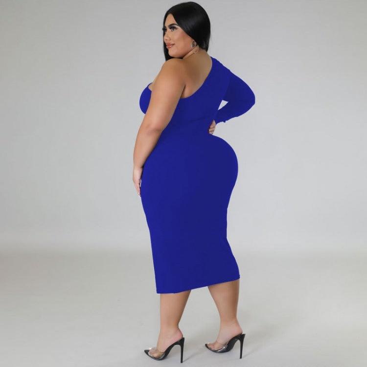 Solid Color One-shoulder Fitted Plus Sleeveless Dresses