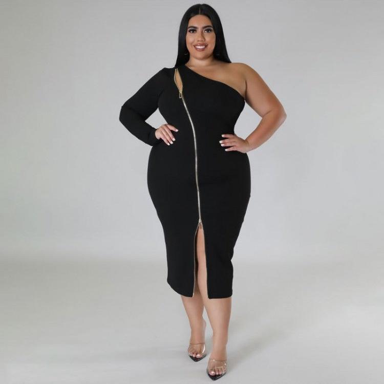 Solid Color One-shoulder Fitted Plus Sleeveless Dresses
