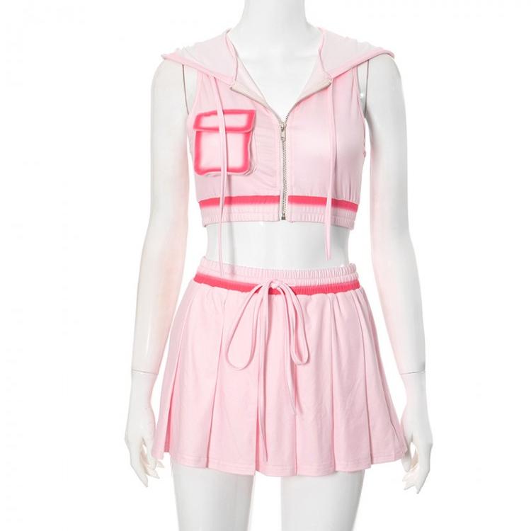 Bare Waist Pleated Skirt Set