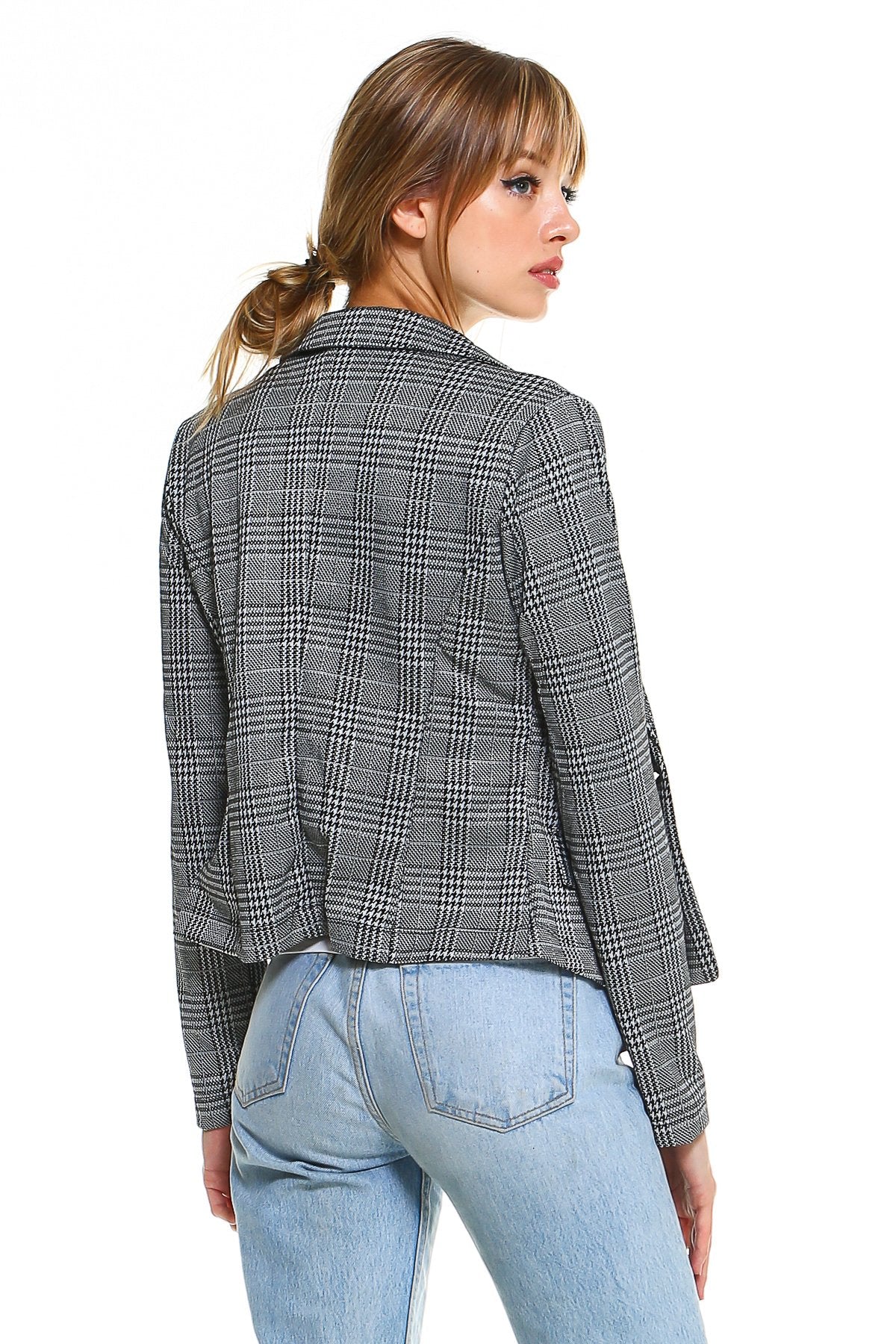 Point Plaid Blazer.
