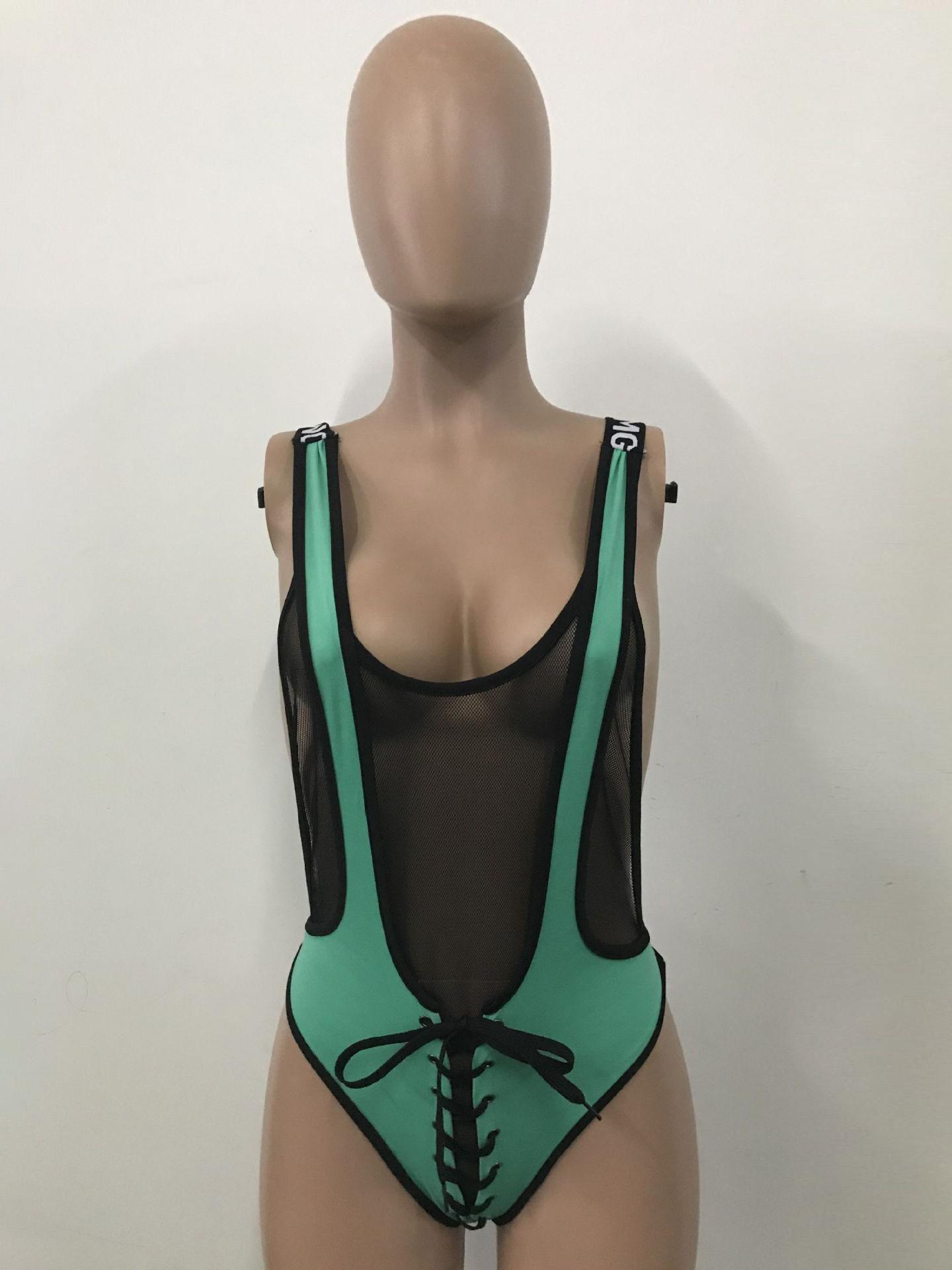 Maillot de bain une pièce OMG coupe basse