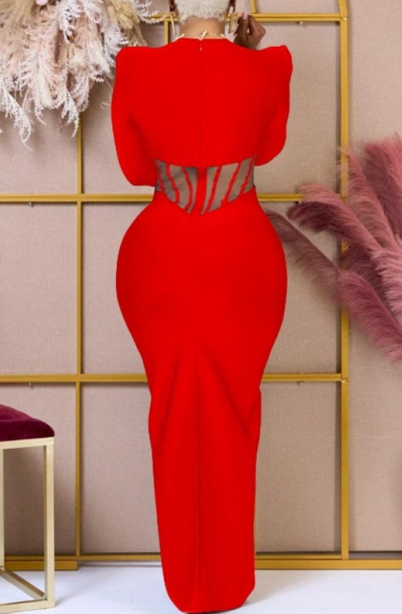 Robe longue transparente ajustée à manches longues